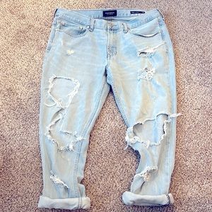 Ripped Jeans 👖